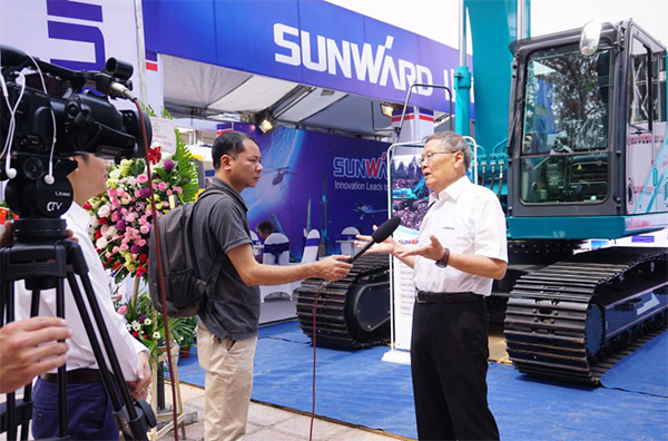 9001cc金沙以诚为本智能携全球领先凿岩装备，，，，，，，，引爆越南矿业展