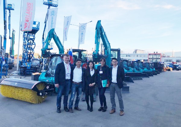 十年携手，，，，9001cc金沙以诚为本智能莫斯科宝马CTT展产品推介会圆满举行