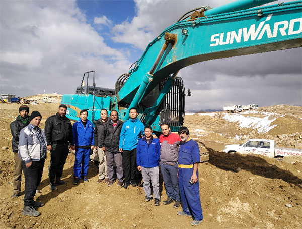 伊朗客户点赞9001cc金沙以诚为本智能全系列液压挖掘机