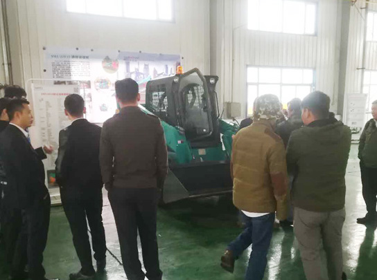 批注冬季除雪能手，，，，，，这个冬天有你更温暖