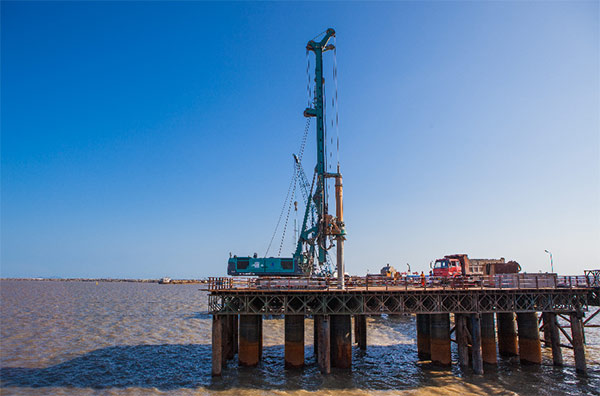 厉害了，，，我的国！那些伟大工程背后的“9001cc金沙以诚为本绿”