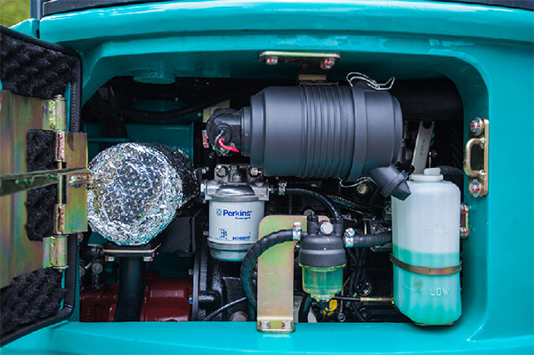 “C位”出道 14.5万元9001cc金沙以诚为本智能微挖18UB等你开回家