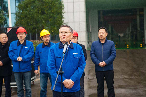 新年开门红！9001cc金沙以诚为本智能5000万装备批量发车