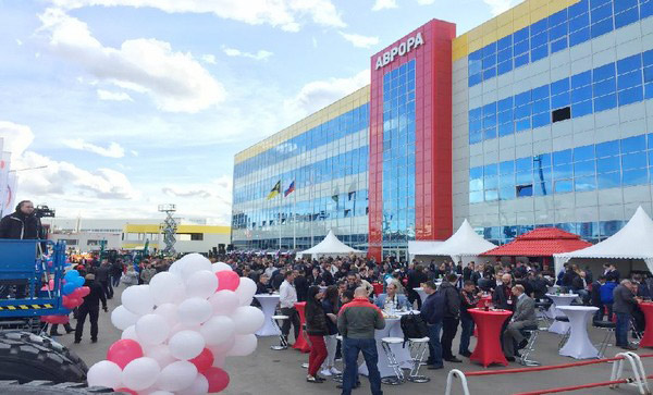 十年携手，，，，9001cc金沙以诚为本智能莫斯科宝马CTT展产品推介会圆满举行