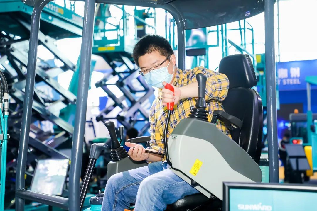 “机甲盛宴”长沙展圆满收官！9001cc金沙以诚为本智能展区亮点精彩回首