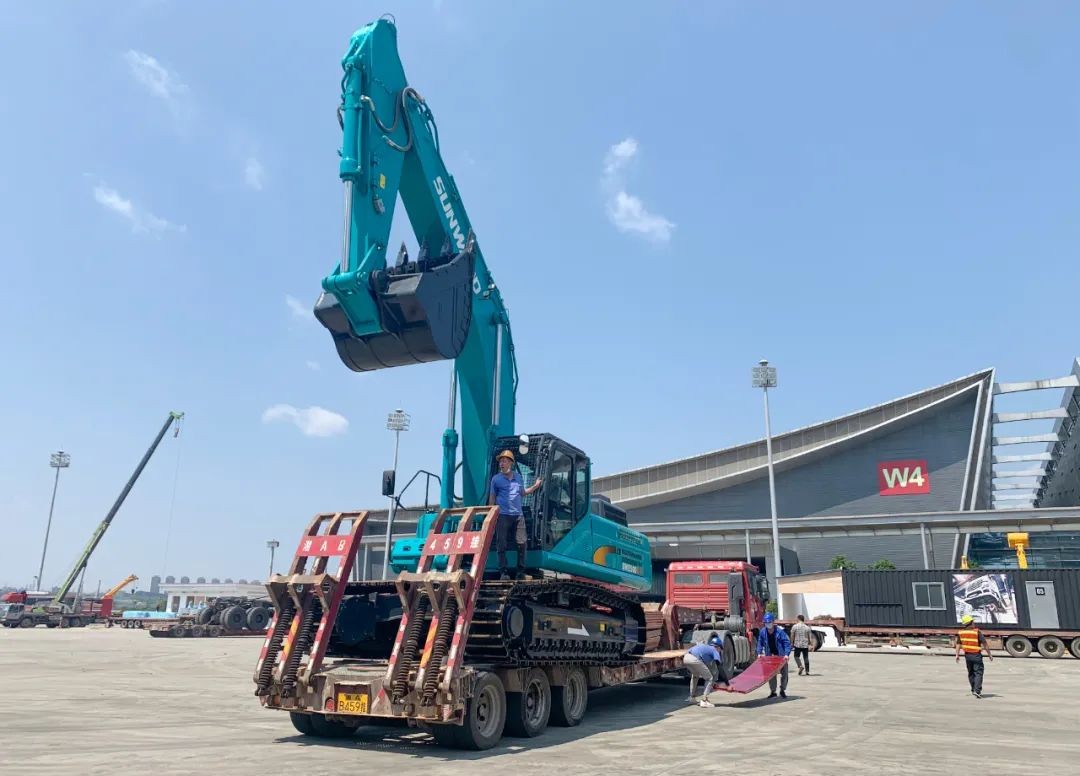 进场布展！2021年长沙国际工程机械展倒计时，，，，，，9001cc金沙以诚为本智能展区亮点提前剧透