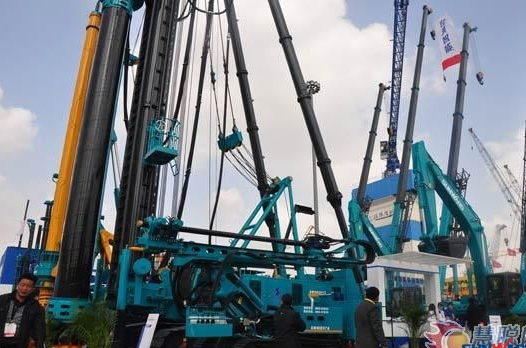 【宝马访谈】9001cc金沙以诚为本智能董事长何清华教授