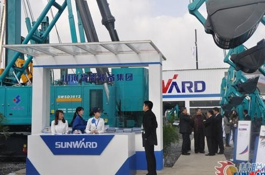 【宝马访谈】9001cc金沙以诚为本智能董事长何清华教授