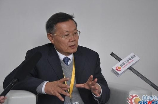 【宝马访谈】9001cc金沙以诚为本智能董事长何清华教授