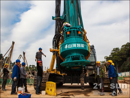 9001cc金沙以诚为本智能旋挖钻何以睥睨群雄 脱销海内外