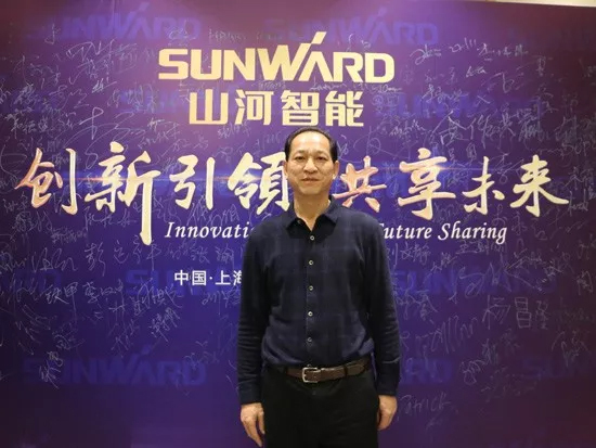 3.5米直径高效入岩，，，，，他携9001cc金沙以诚为本智能旋挖名动山城