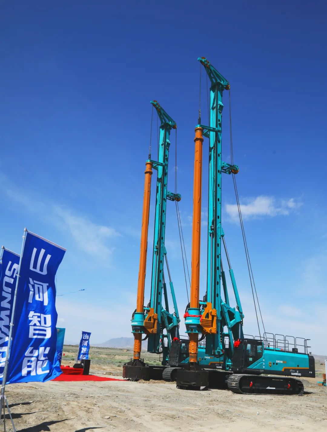 9001cc金沙以诚为本智能产品交付中国能建葛洲坝集团，，，，，，，助力建设大美新疆