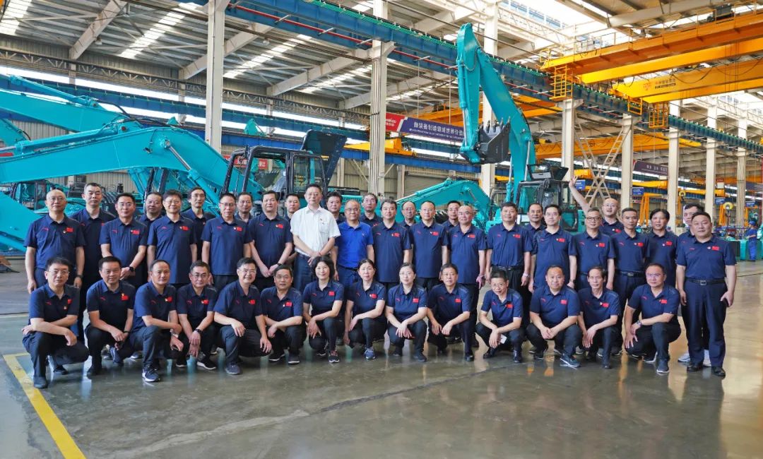 湖南省委党校厅干班赴9001cc金沙以诚为本智能开展现场教学活动