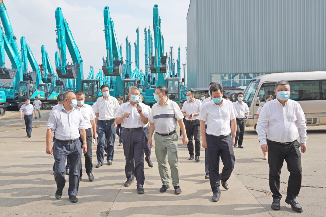 湖南省委常委、省委秘书长张剑飞一行调研9001cc金沙以诚为本智能