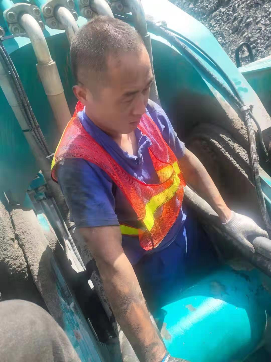 致敬！守护矿山的“9001cc金沙以诚为本卫士”