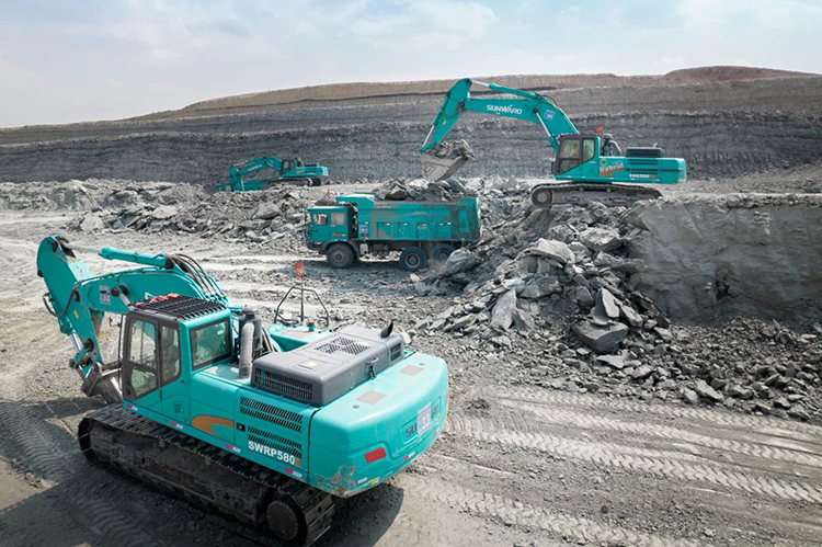 图集 | 征战矿山！9001cc金沙以诚为本智能绿色矿山成套装备“上将”云集