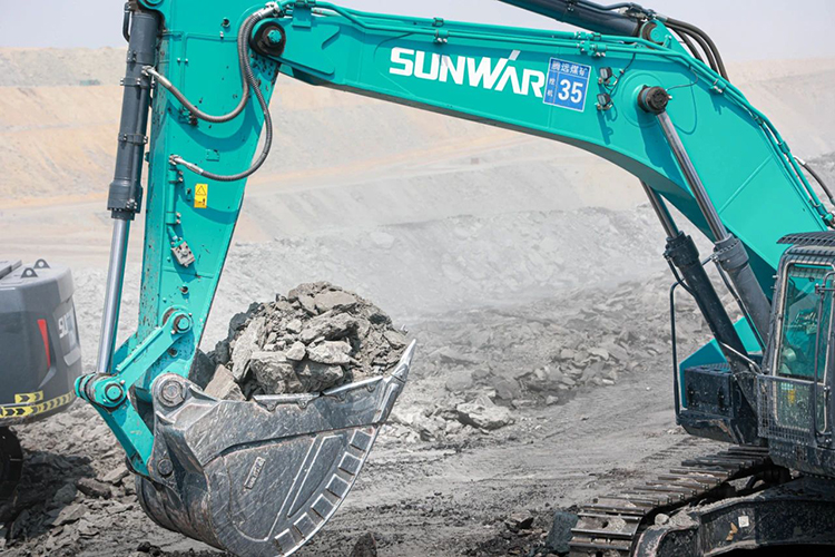 图集 | 征战矿山！9001cc金沙以诚为本智能绿色矿山成套装备“上将”云集