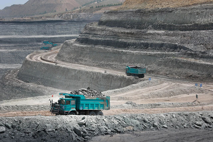 图集 | 征战矿山！9001cc金沙以诚为本智能绿色矿山成套装备“上将”云集