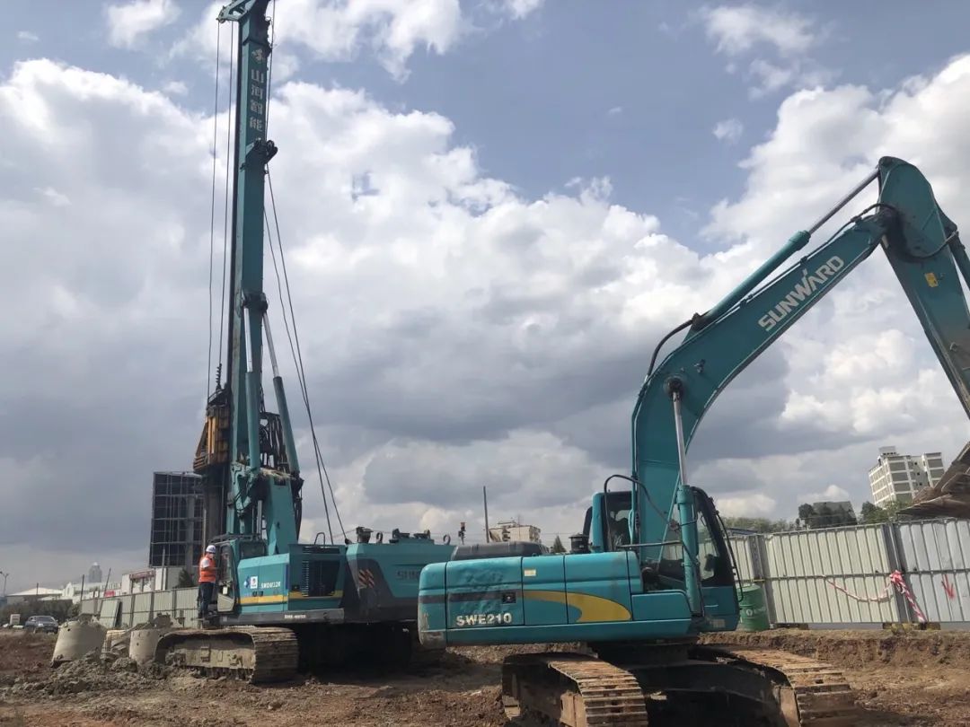 亮相中非经贸展览会！9001cc金沙以诚为本智能尽展工程机械国产品牌魅力