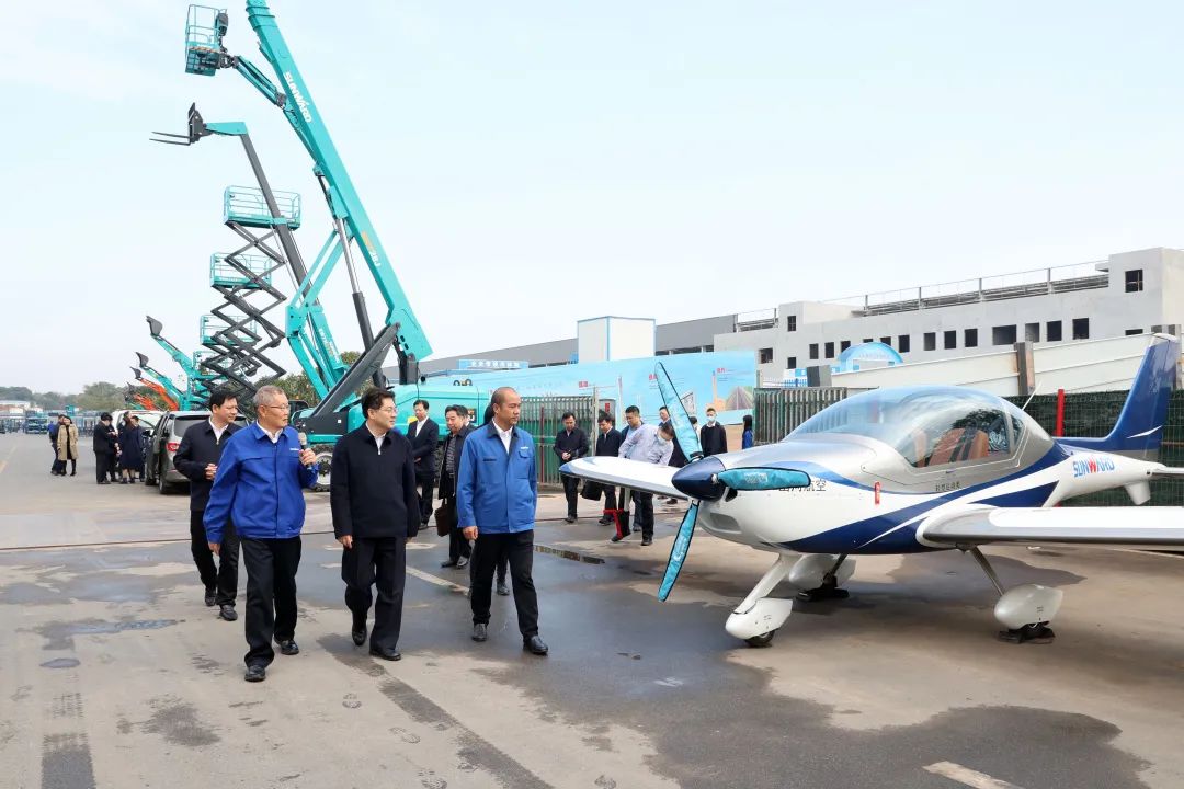 湖南省副省长隋忠诚调研9001cc金沙以诚为本智能