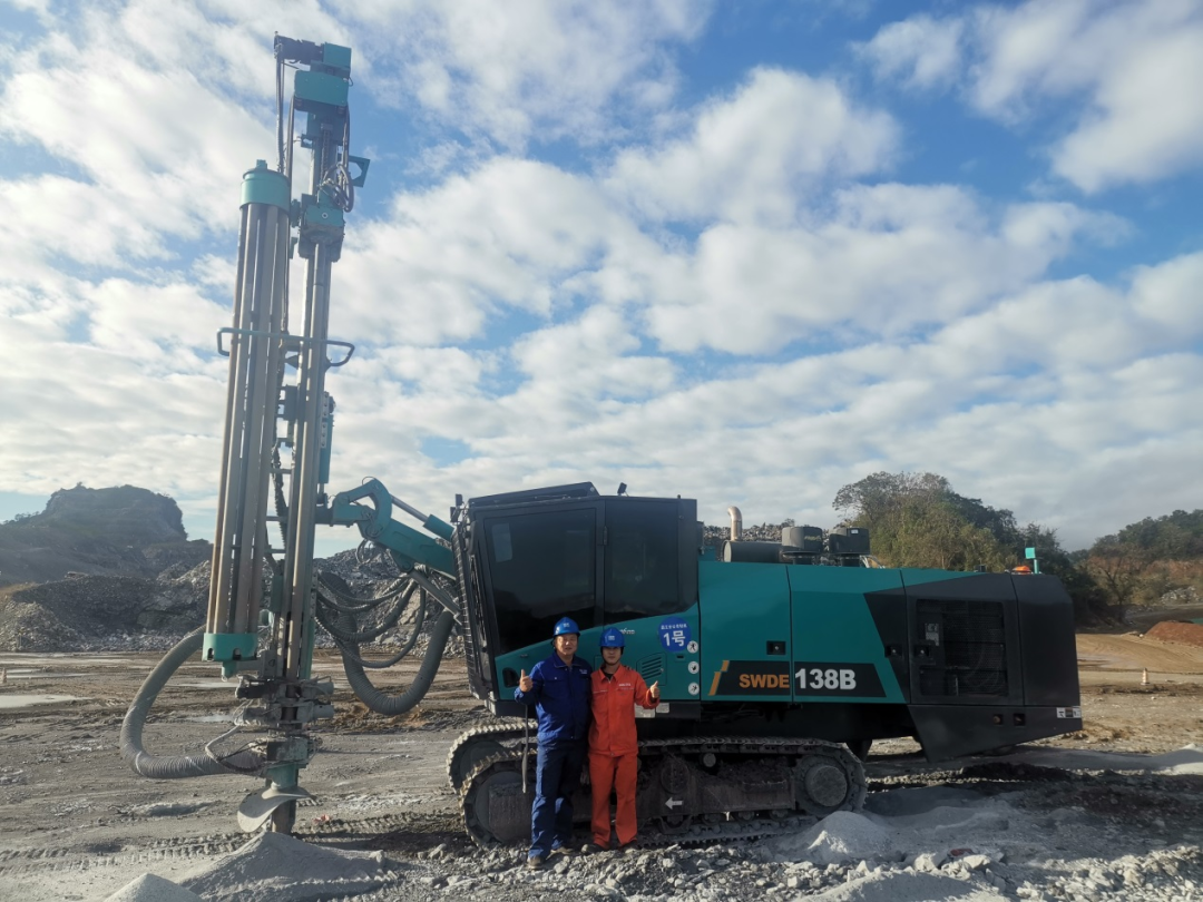 追加订单！9001cc金沙以诚为本智能一体化潜孔钻机助力海南华润水泥获好评