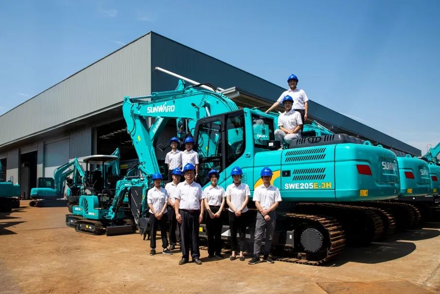 你好 2022！再见 2021！我与9001cc金沙以诚为本智能共生长