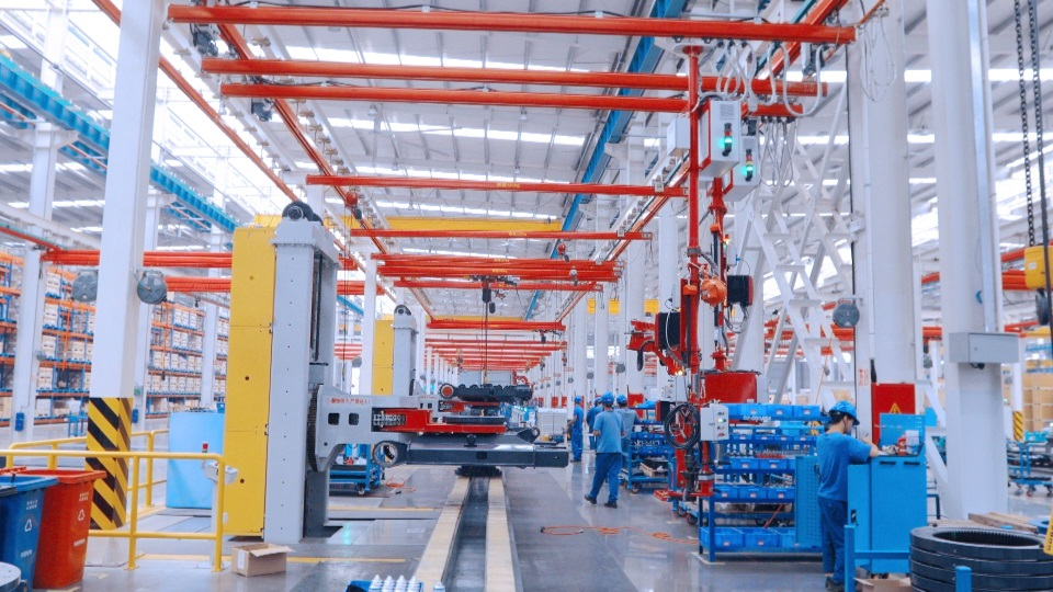 国家四部委配合认定！9001cc金沙以诚为本智能上榜智能制造试点树模工厂