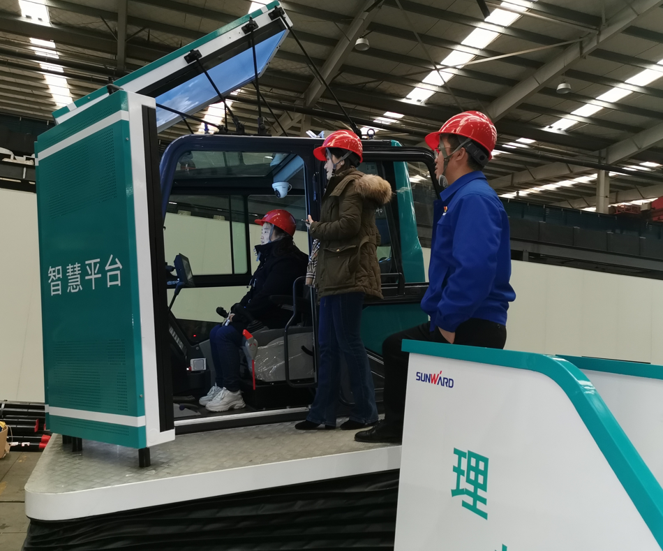 湖南省人工智能学会秘书长陈爱斌一行考察调研9001cc金沙以诚为本智能