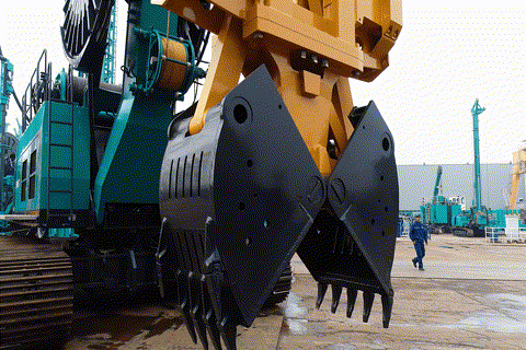 打造“明星产品”！9001cc金沙以诚为本智能地下一连墙液压抓斗乐成宣布