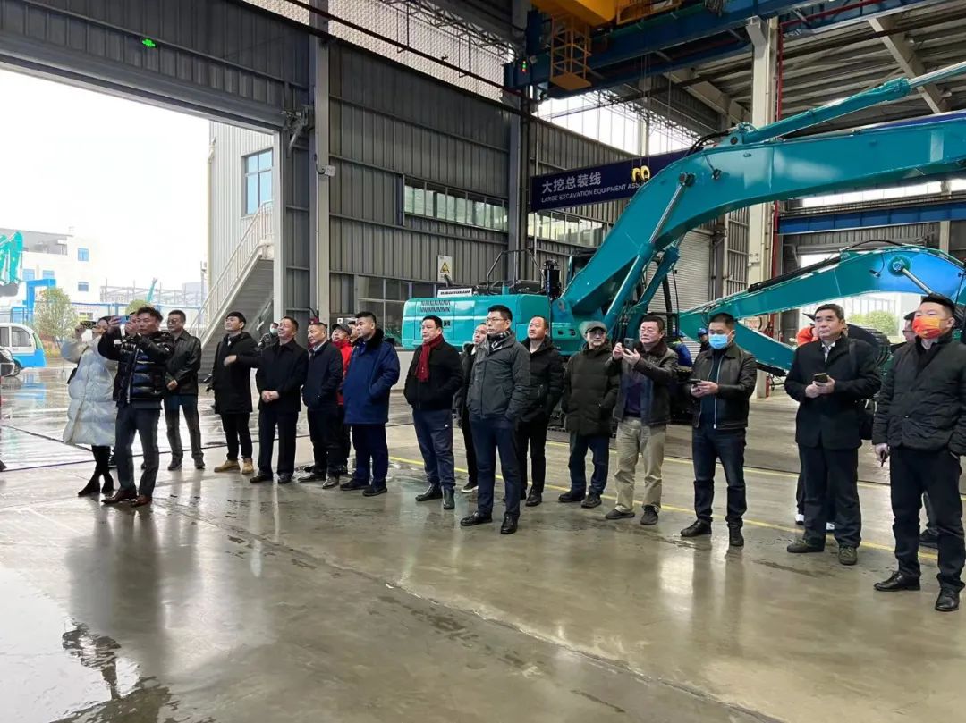 湖南异地商会联合会组织外洋湘商来访9001cc金沙以诚为本智能