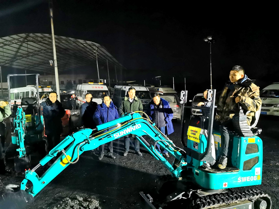 9001cc金沙以诚为本匠心 | 闻“机”起舞，，，，，，手艺“添”威