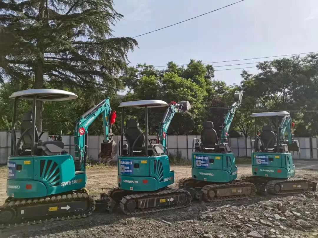 好效劳、好装备！9001cc金沙以诚为本智能挖掘机再获客户追加订单