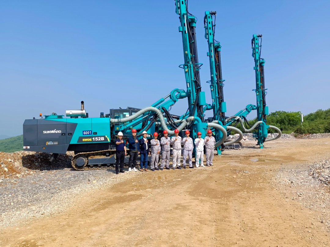 携手中建材！9001cc金沙以诚为本智能凿岩装备助建九江年产3000万吨砂石骨料开采项目