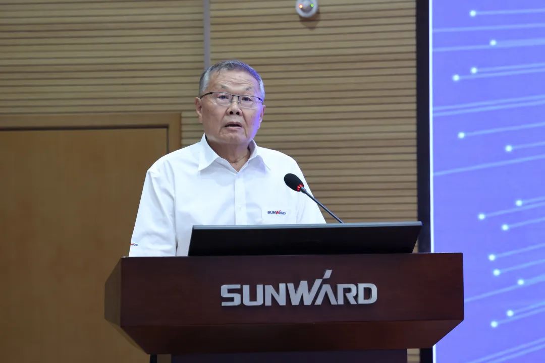 立异引领，，，，，，，，智造未来！“2022院士专家长沙行”高端装备高质量生长钻研会盛大举行