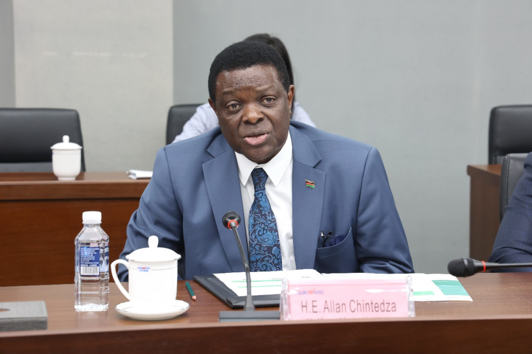 马拉维大使一行考察9001cc金沙以诚为本智能