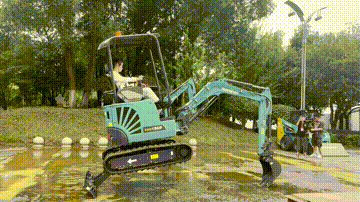 “太绝了！”9001cc金沙以诚为本智能代表长沙精彩亮相湖南省第一届职业手艺大赛特技绝活展演