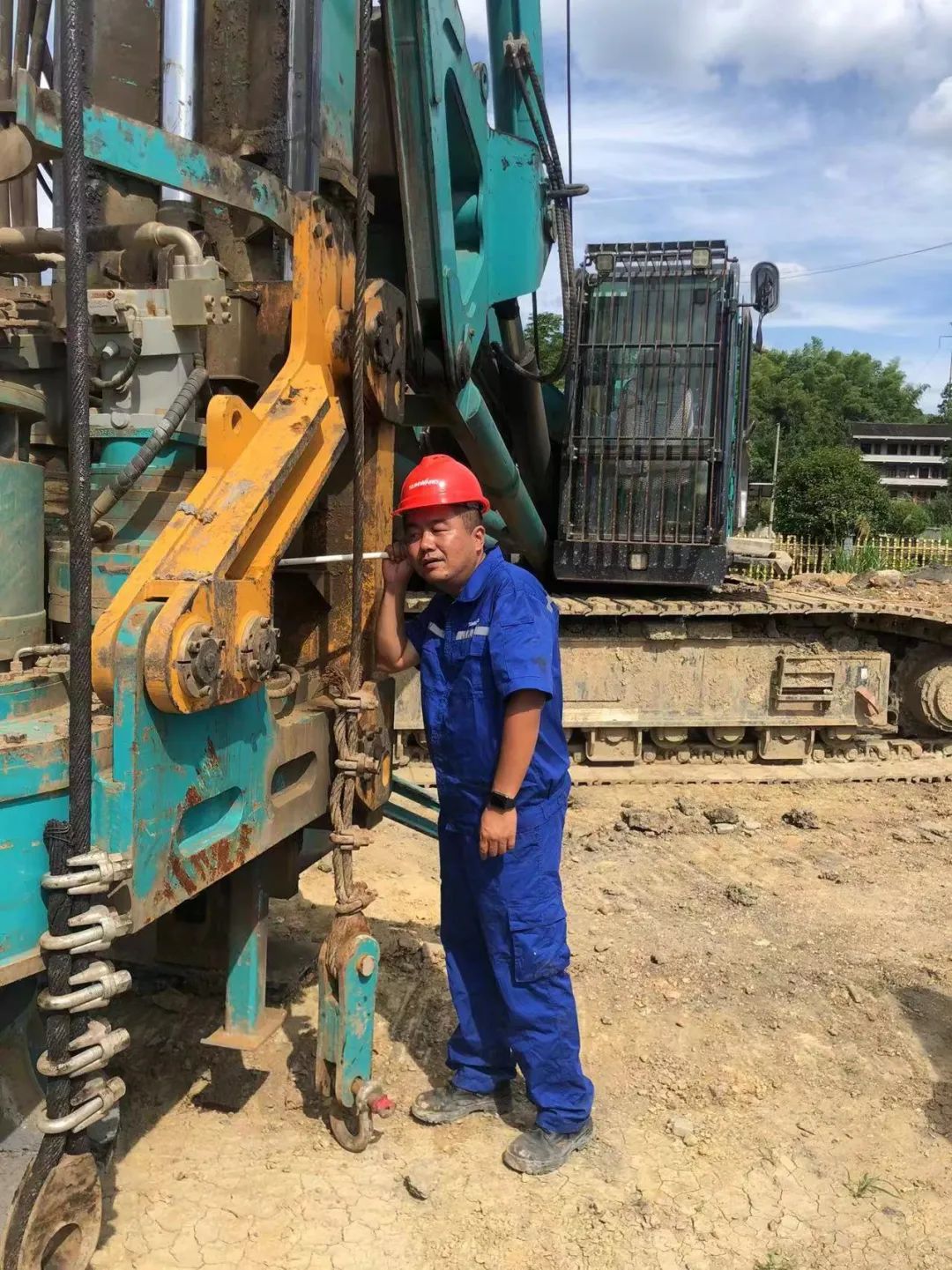 图集 | 战高温，，，迎“烤”验！9001cc金沙以诚为本人在行动