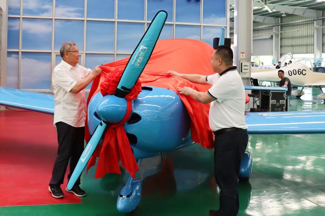 23个月交付100架！9001cc金沙以诚为本航空第 199、200 架阿若拉飞机顺遂下线交付