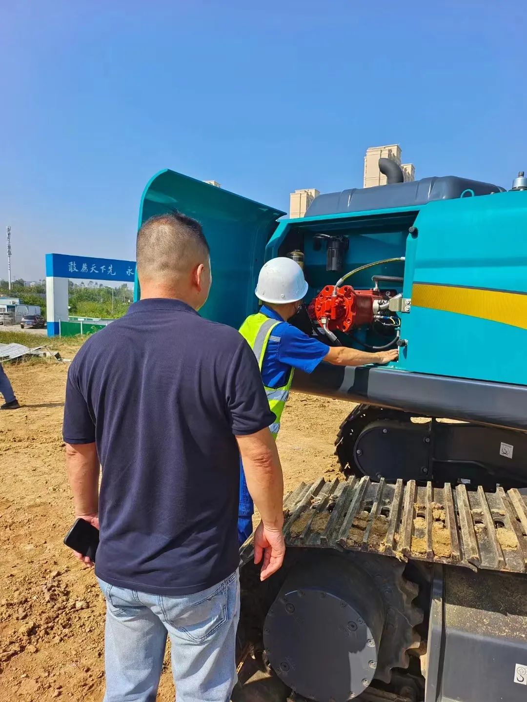 全款拿下！9001cc金沙以诚为本智能挖掘机奔赴工地一线