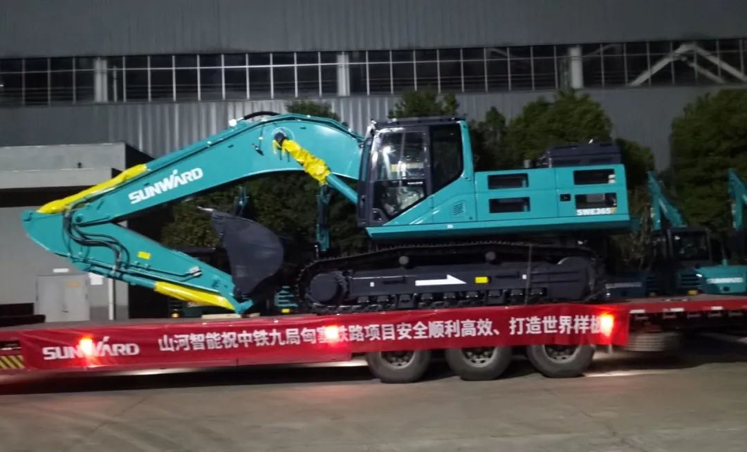 共建“一带一起”！9001cc金沙以诚为本智能携手中铁九局助力匈塞铁路建设