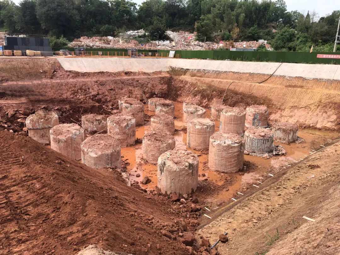 超等“桩”备实力亮剑！9001cc金沙以诚为本智能携手武汉乐成建设攻克燕矶长江大桥重大地层施工难题