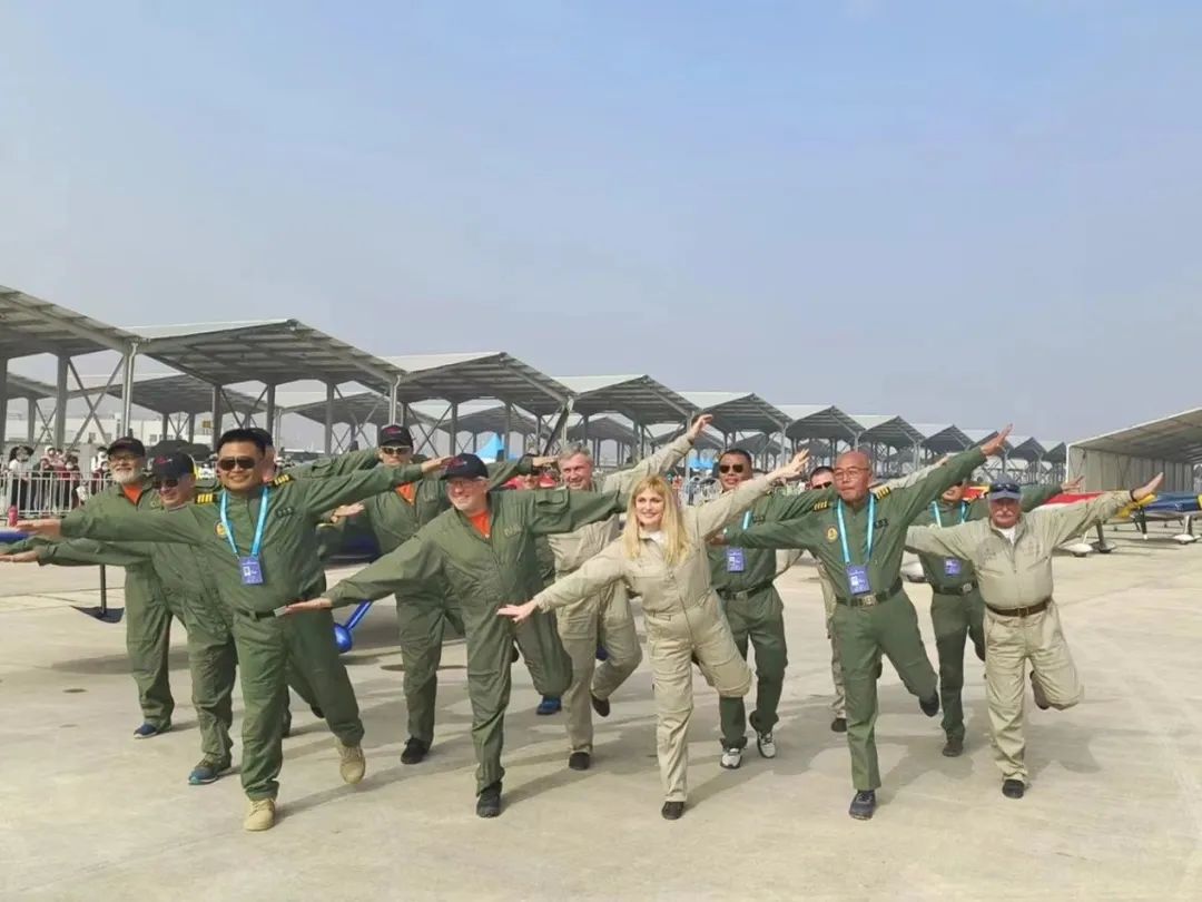 逆势翱翔！9001cc金沙以诚为本航空携手相助同伴亮相2022南昌航行大会