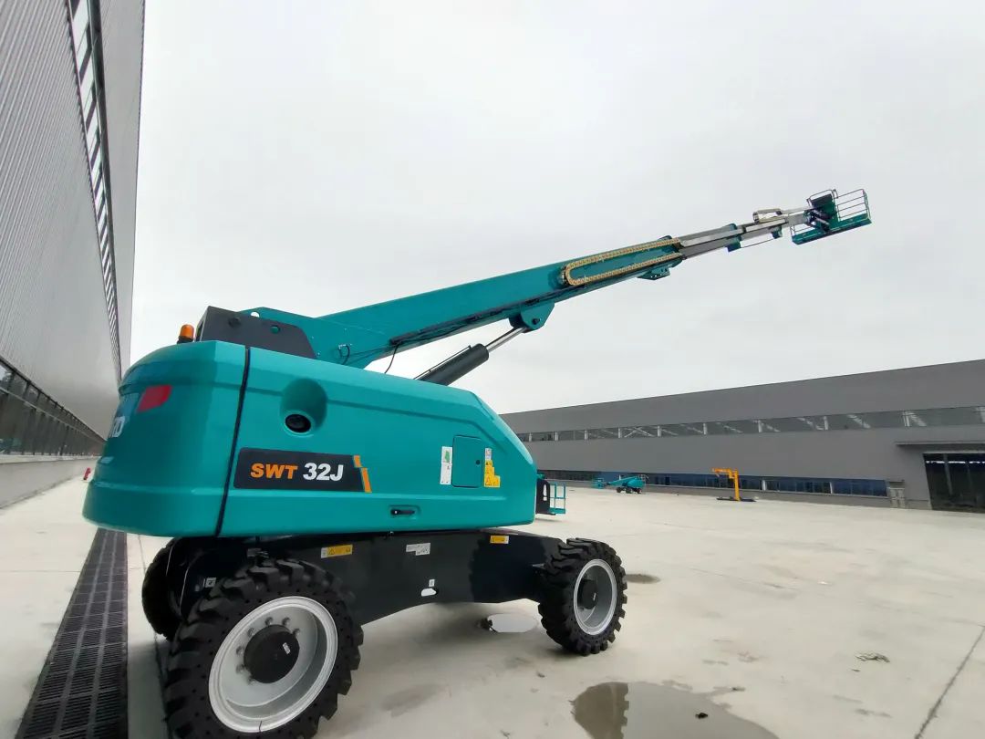 无需扩桥！9001cc金沙以诚为本智能国四款32米直臂式高空作业平台乐成下线