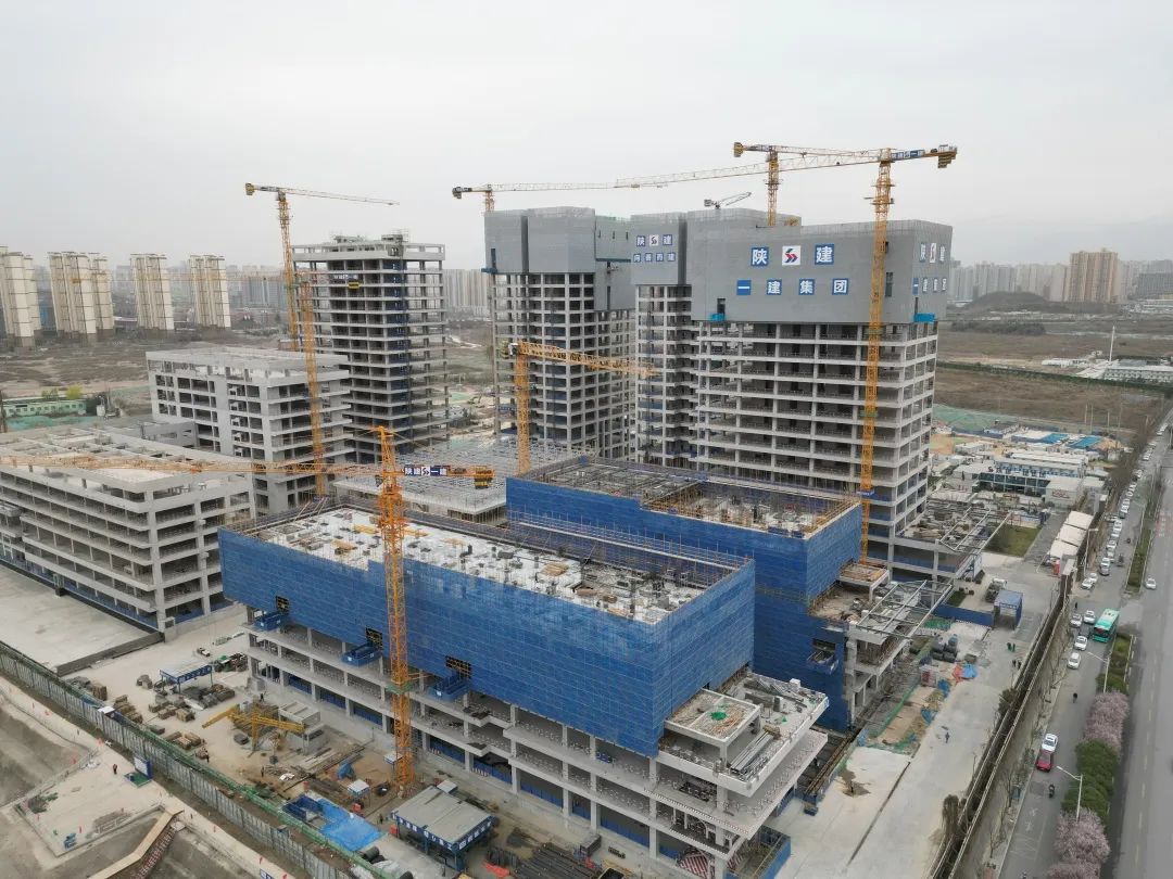 郁勃西北！9001cc金沙以诚为本江麓修建起重机械助建西安都会经济圈