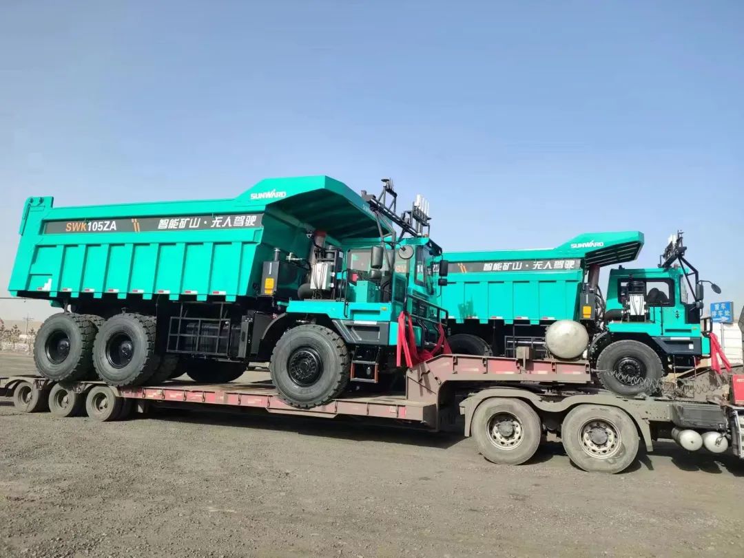 助力数智矿山建设！9001cc金沙以诚为本巨鼎无人驾驶矿卡再交付