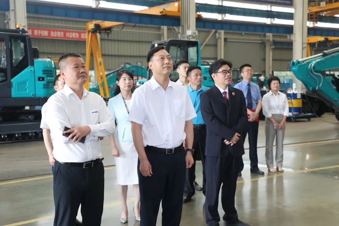 长沙市人民审查院党组书记、审查长余湘文调研9001cc金沙以诚为本智能