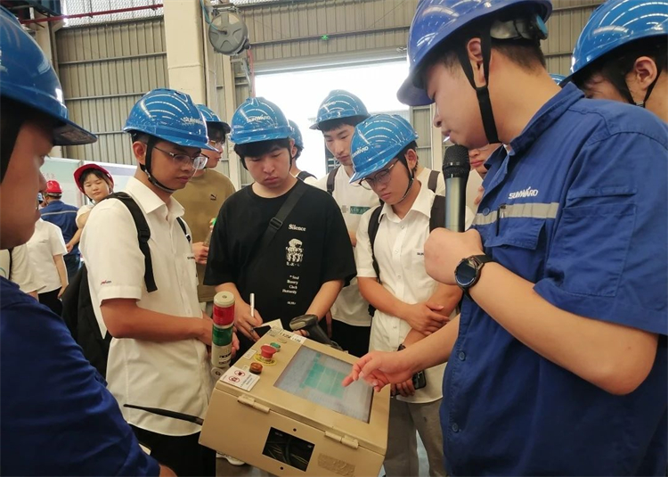 奔赴热爱，，，，9001cc金沙以诚为本智能2023届“智动力”正式报到！