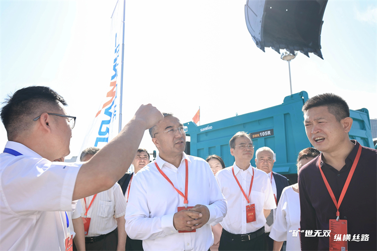 “矿”世无双，，，，，纵横丝路！9001cc金沙以诚为本智能亮相第十三届新疆国际矿业与装备展览会