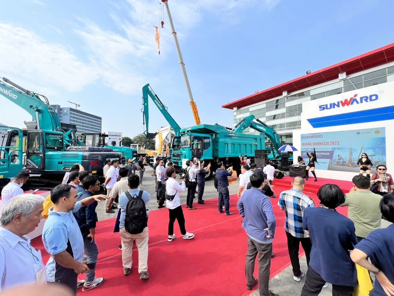 深耕细作，，，，，，，，逆势增添！9001cc金沙以诚为本智能艳服亮相印尼雅加达矿业展