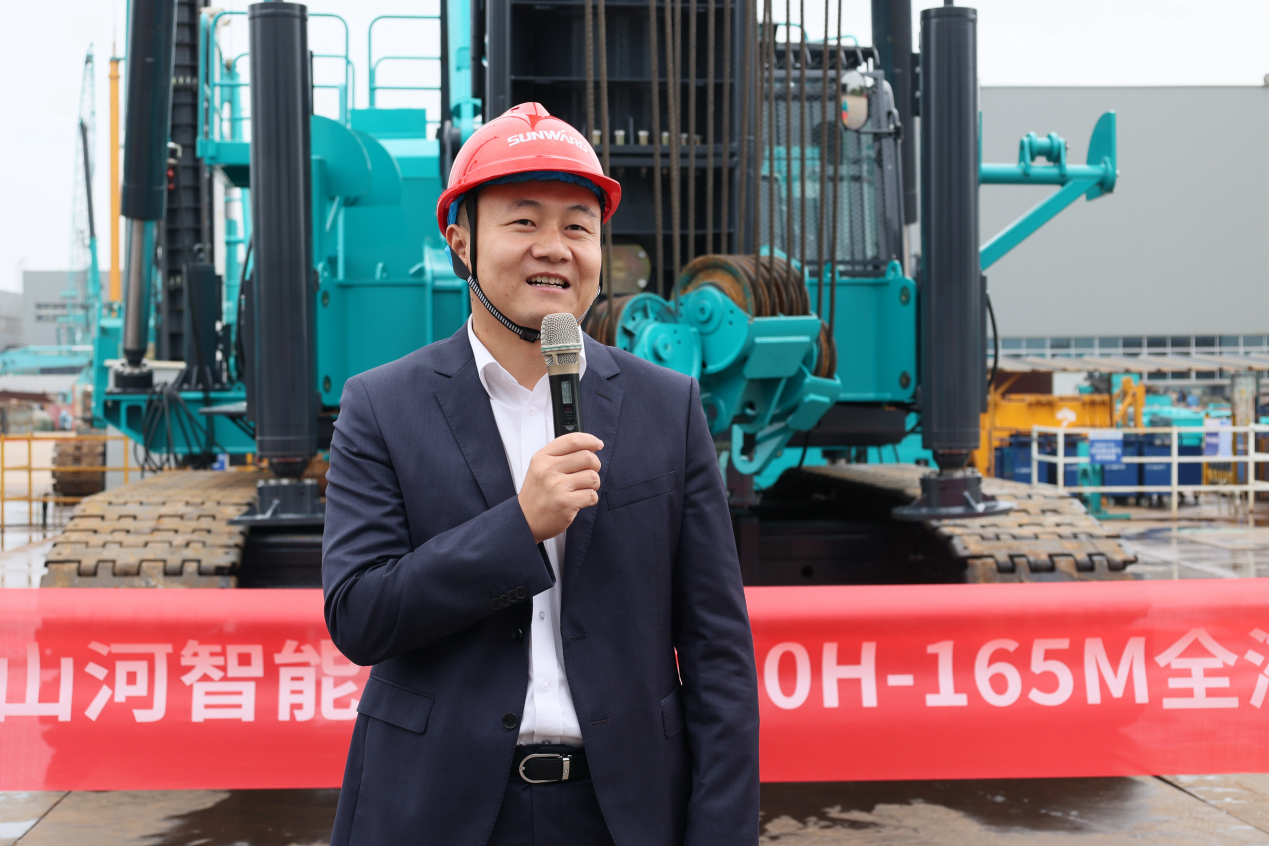 民族品牌获认可！9001cc金沙以诚为本智能桩架产品交付香港客户